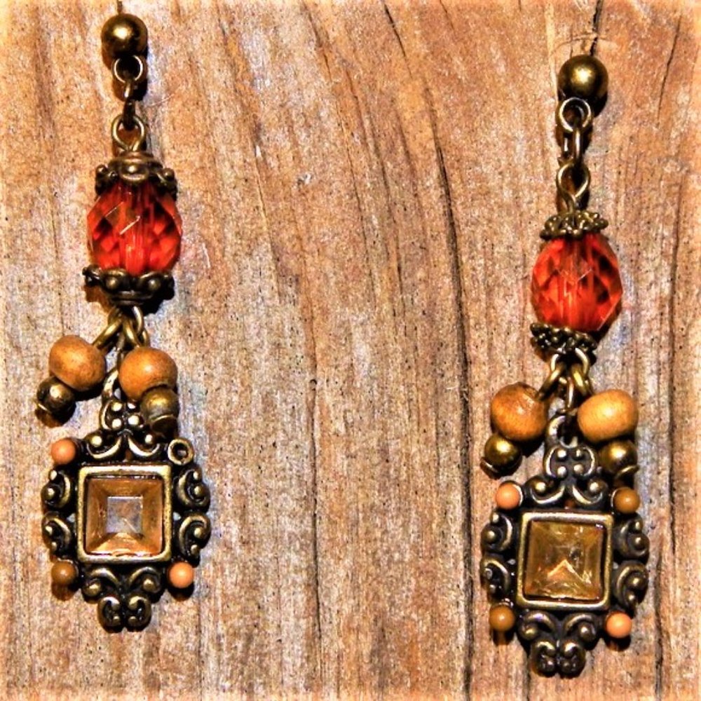 <3 $6 - $12 Orange & Gold Dangle Earrings <3 - Picture 1 of 5